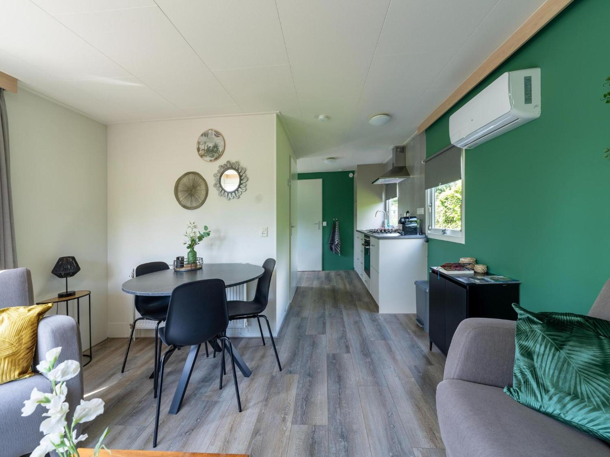 Cozy Chalet In Stegeren With A Terrace Exteriör bild