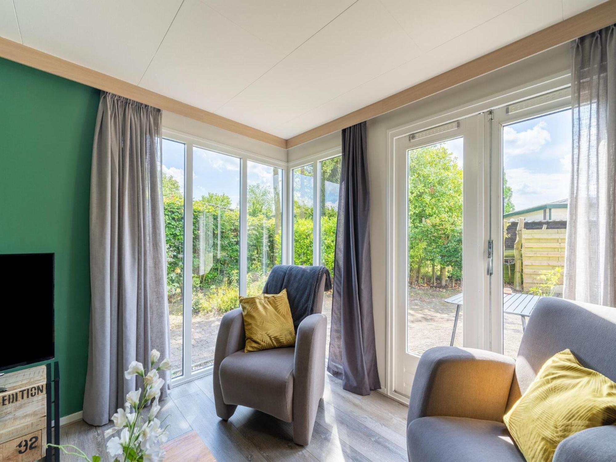 Cozy Chalet In Stegeren With A Terrace Exteriör bild